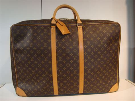 valise louis vuitton occasion|louis vuitton hard case.